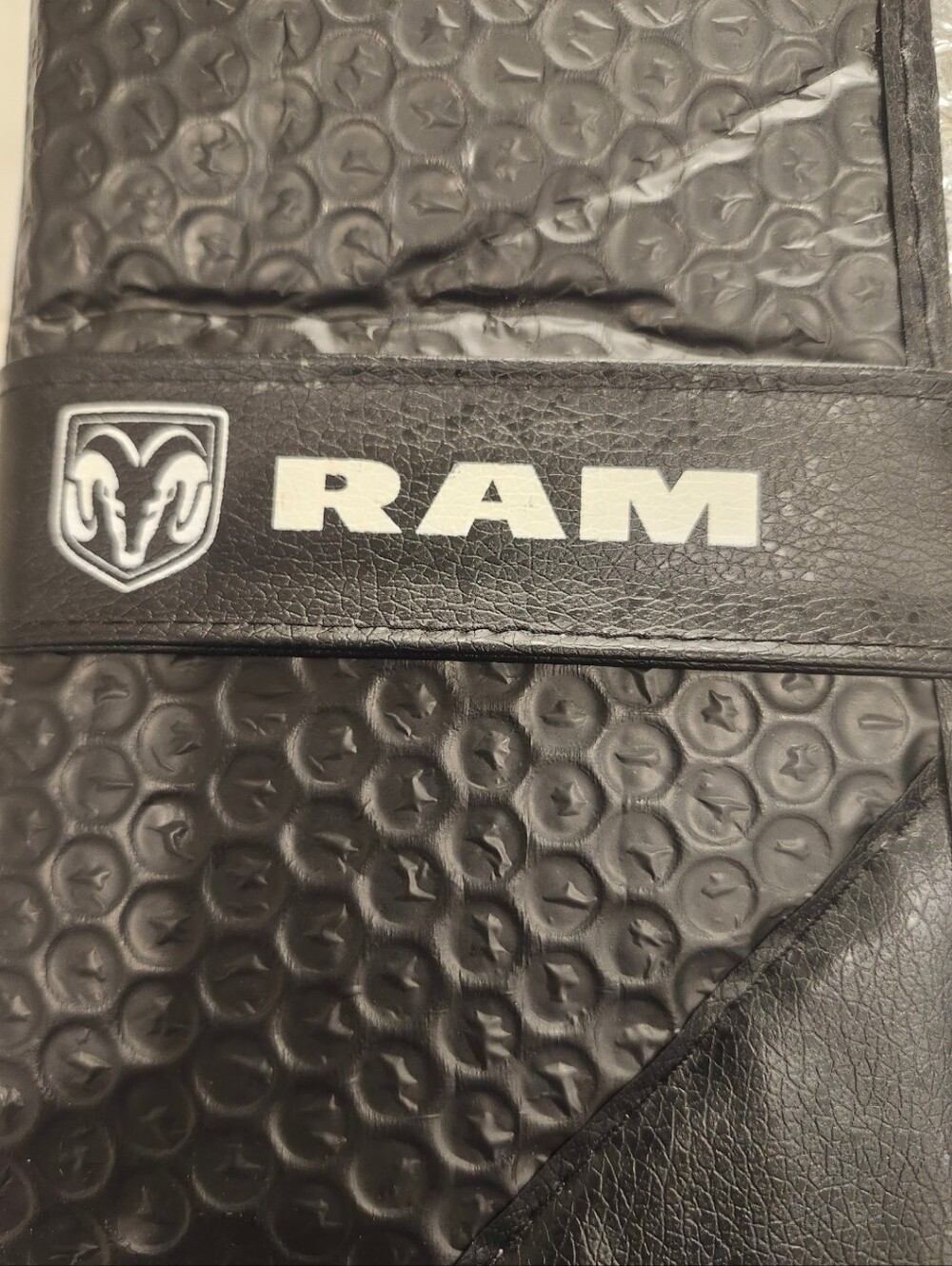Dodge Ram Black Dashboard Accordian Sun Shade & 2 Ram Liscense Plate Screw Cover - Picture 3 of 10